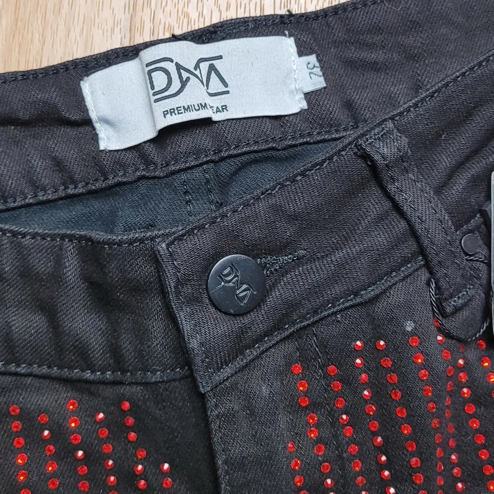 DNA Premium Wear Black Distressed/Destroyed Rhinestones Denim Jeans..Size:32